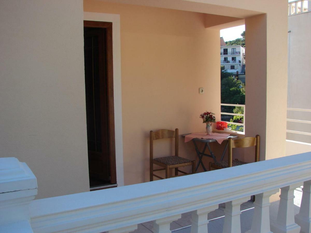 Apartmens Spiko 2 Hotell Hvar Town Eksteriør bilde